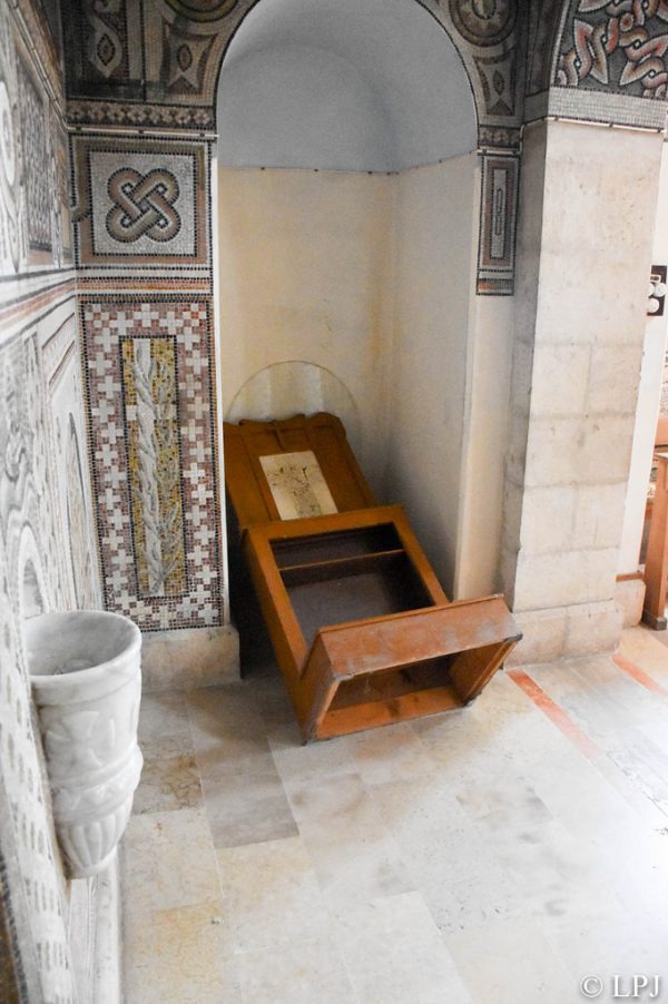 37193210412_75bd5092a9_b