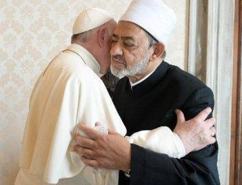 Al-Azhar Grand Imam Wishes Pope Francis a Speedy Recovery