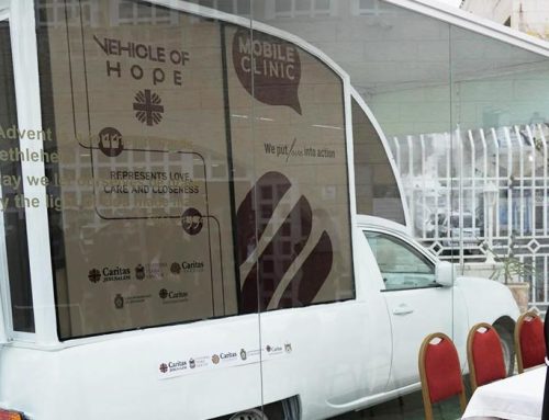 Pope Francis’ popemobile transformed into mobile clinic for Gaza children